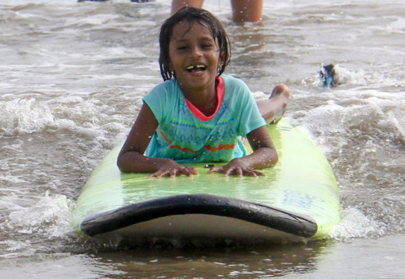 Girls Can Surf