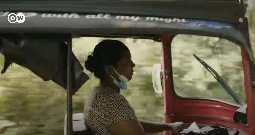 Sri Lanka’s flourishing tuk-tuk business